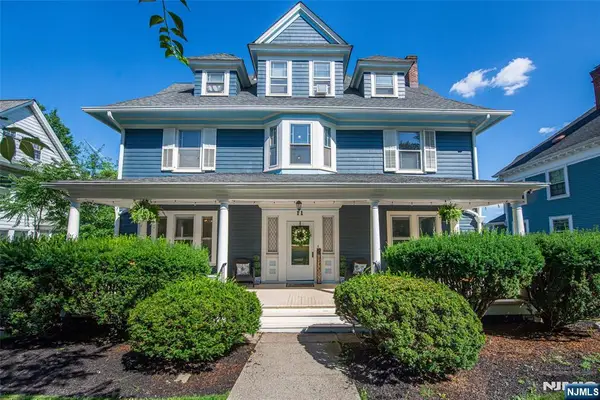 11 Mountain Avenue, Montclair, NJ 07042