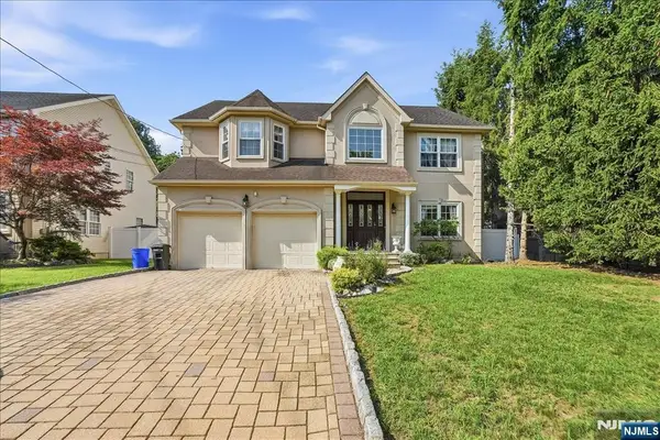 5 Old Bridge Road, Cedar Grove, NJ 07009