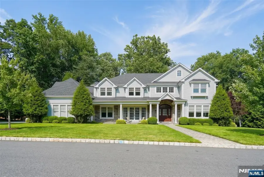 106 Koch Lane, Old Tappan, NJ 07675 - #3