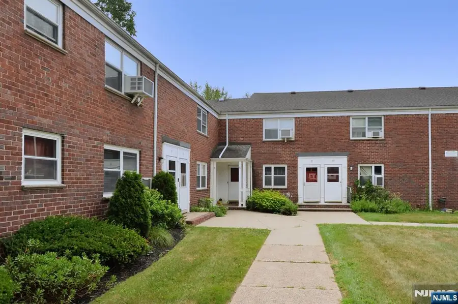 451 Heath Place 8, Hackensack, NJ 07601 - #2