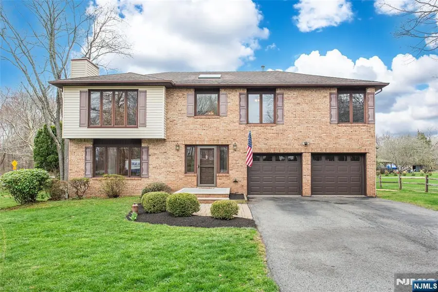 1 Old Timbers Court, Kenvil, NJ 07847 - #2