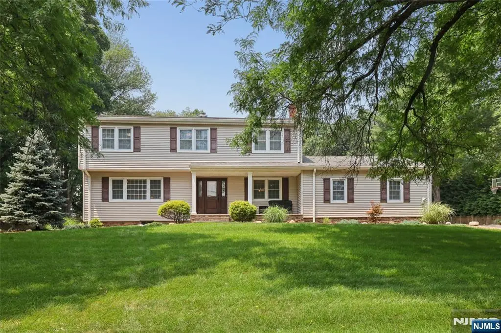 53 Van Blarcom Lane, Wyckoff, NJ 07481 - #1