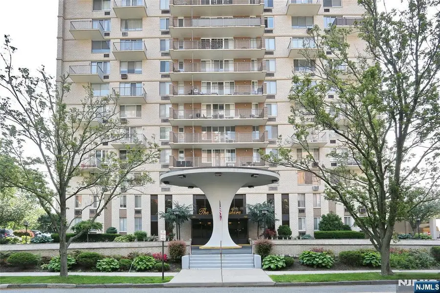 160 Overlook Avenue 19D, Hackensack, NJ 07601 - #2