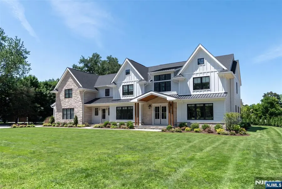 776 Comanche, Franklin Lakes, NJ 07417 - #2
