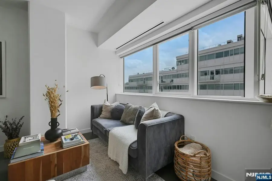 800 Ave At Port Imperial 910, Weehawken, NJ 07086 - #2