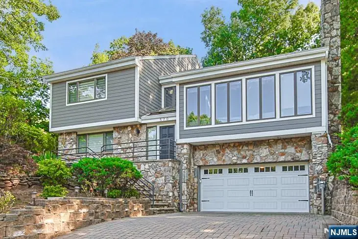 570 Grandview Terrace, Leonia, NJ 07605 - #1