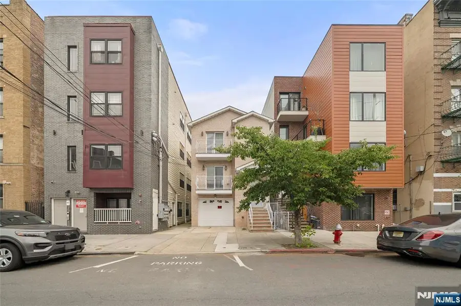 38 Vroom Street, Jersey City, NJ 07306 - #2