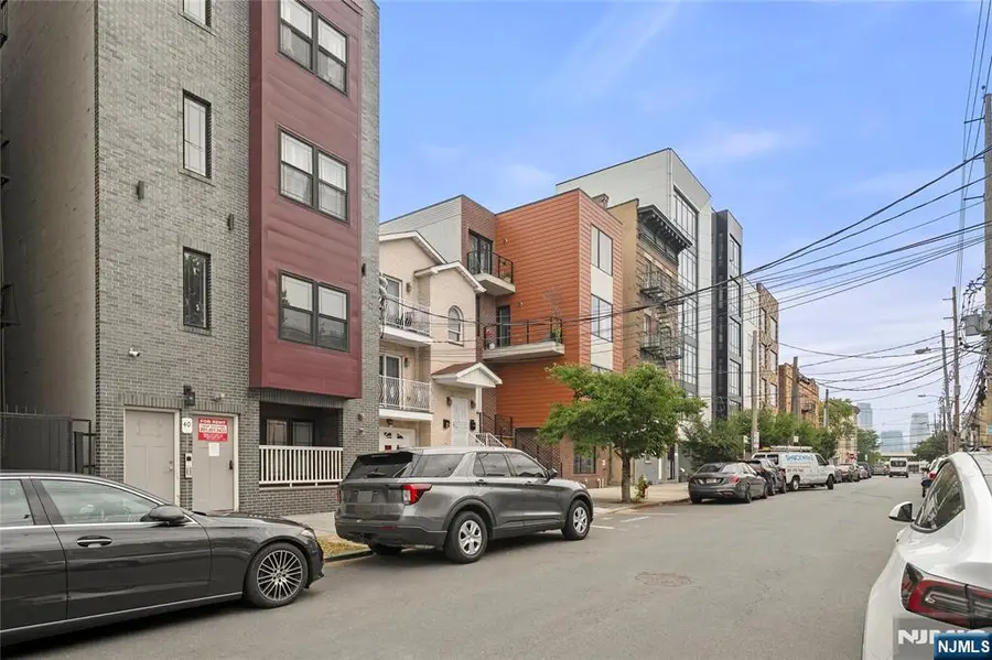 38 Vroom Street, Jersey City, NJ 07306 - #3