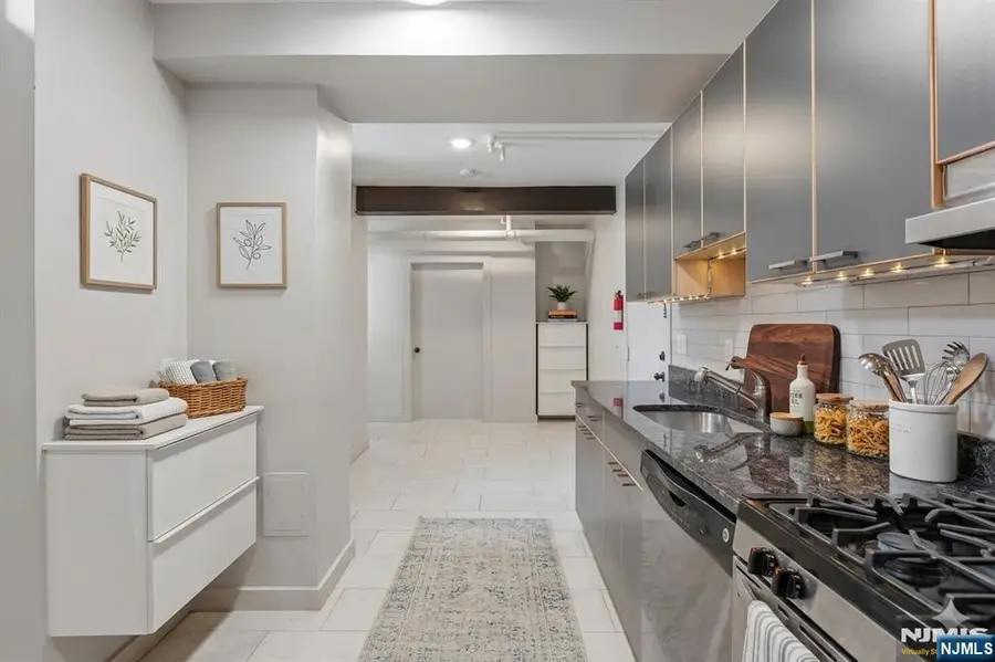 50 Reservoir Avenue B1, Jersey City, NJ 07307 - #3