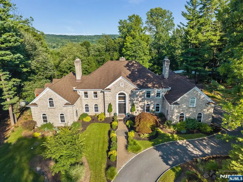 25 Wilshire Drive, Sparta, NJ 07871 - #1