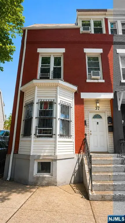 37 S 12th Street, Newark, NJ 07107 - #1