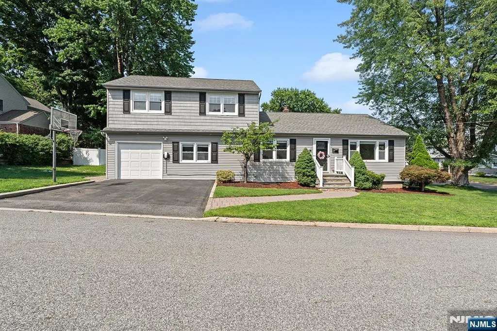 604 Taylor Avenue, Oradell, NJ 07649 - #1