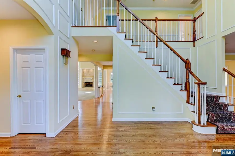 5 Meadow Court, Montville, NJ 07045 - #3