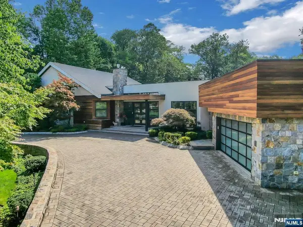 34 Warren Lane, Alpine, NJ 07620