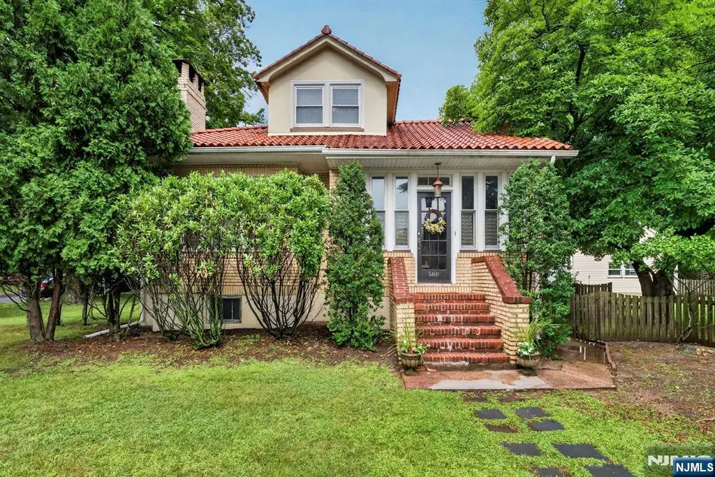 580 Wyckoff Avenue, Mahwah, NJ 07430 - #1