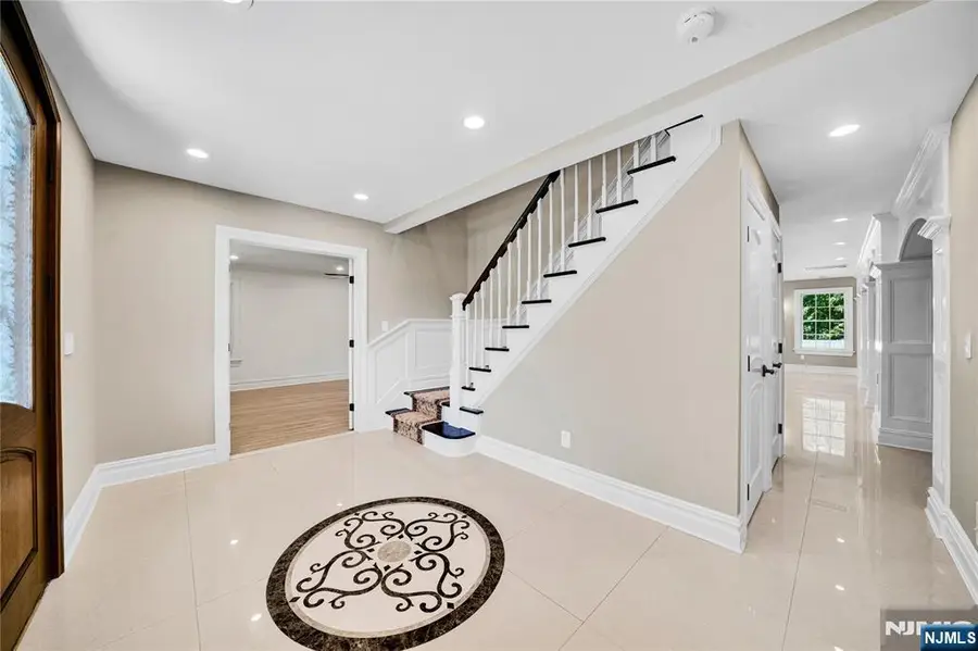 3 Bromley Court, Montville, NJ 07045 - #2