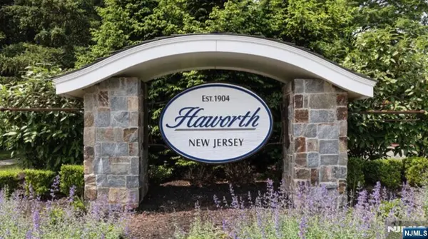 194 Garfield Street, Haworth, NJ 07641