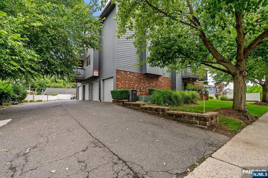555 Riverside Avenue 12, Rutherford, NJ 07070 - #2