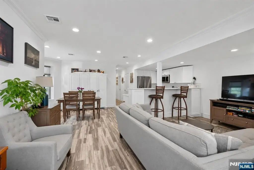 901 Palisade Avenue 1, Union City, NJ 07087 - #1
