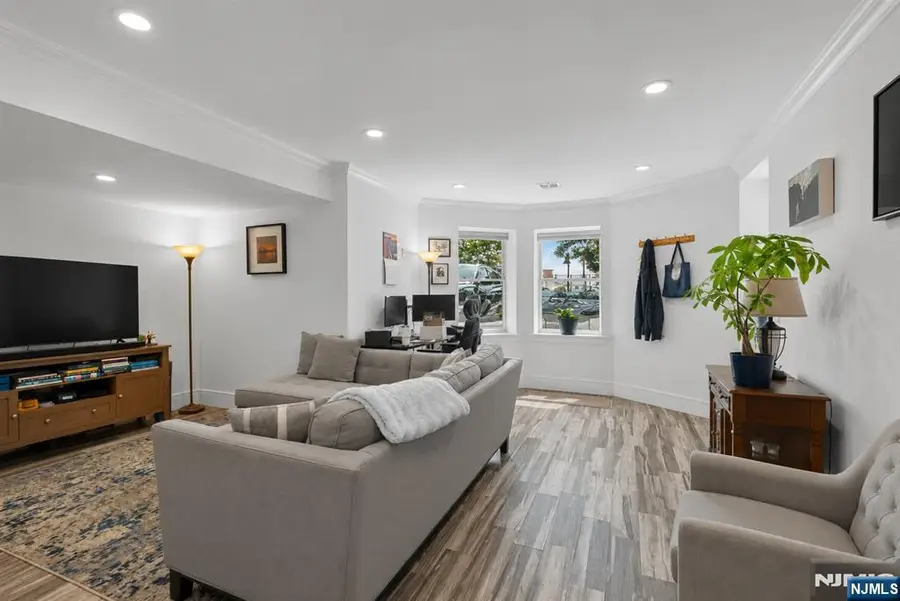 901 Palisade Avenue 1, Union City, NJ 07087 - #2