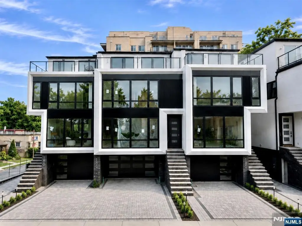 190 Prospect Street, Fort Lee, NJ 07024 - #1