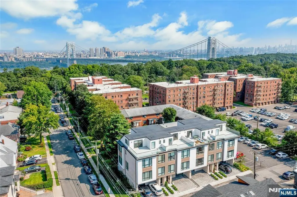2282 7th Street, Fort Lee, NJ 07024 - #1