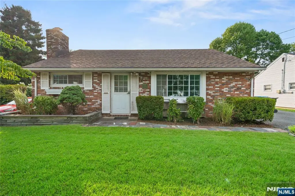 498 Riverside Terrace, Rutherford, NJ 07070 - #1