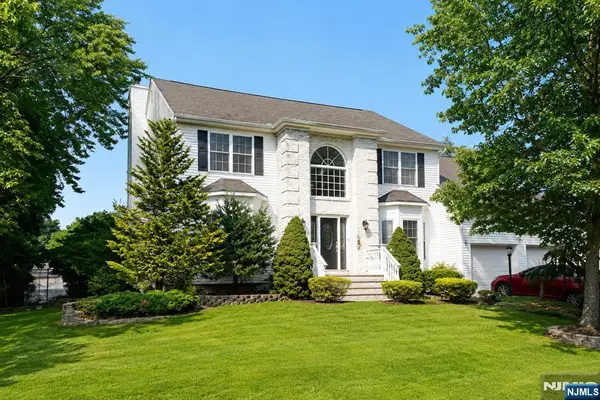 20 Gregory Street, Hazlet, NJ 07730