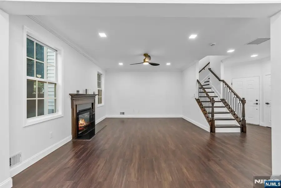 64 George Russell Way 36, Clifton, NJ 07013 - #3