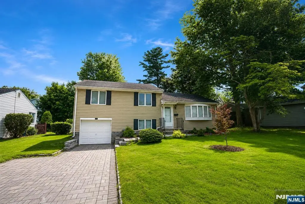 154 Jefferson Avenue, River Edge, NJ 07661 - #1