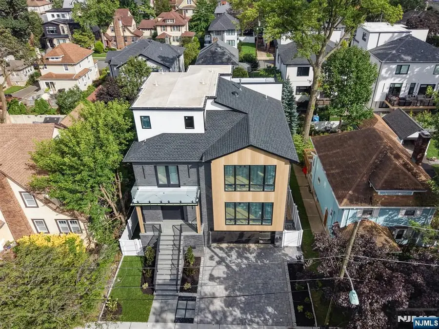 10 Williams Terrace, Cliffside Park, NJ 07010 - #3