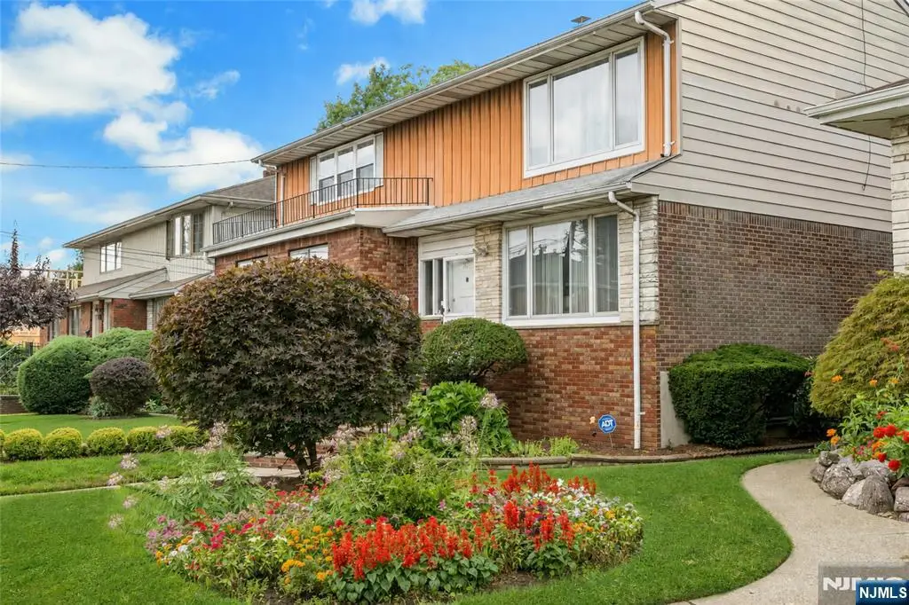 1527 10th Street, Fort Lee, NJ 07024 - #1