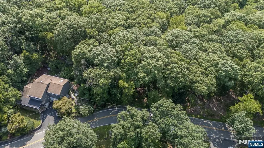 782 Brooklyn Mountain Road, Hopatcong, NJ 07843 - #3