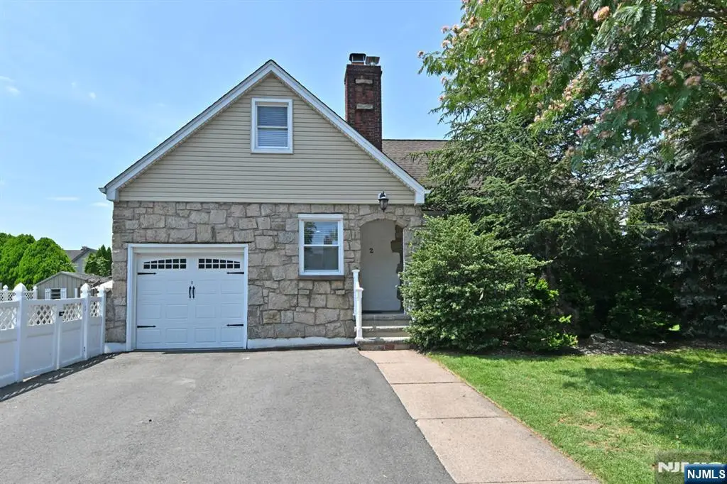 2 Youngs Place, Saddle Brook, NJ 07663 - #1
