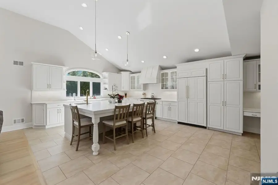 14 Congress Road, Emerson, NJ 07630 - #3