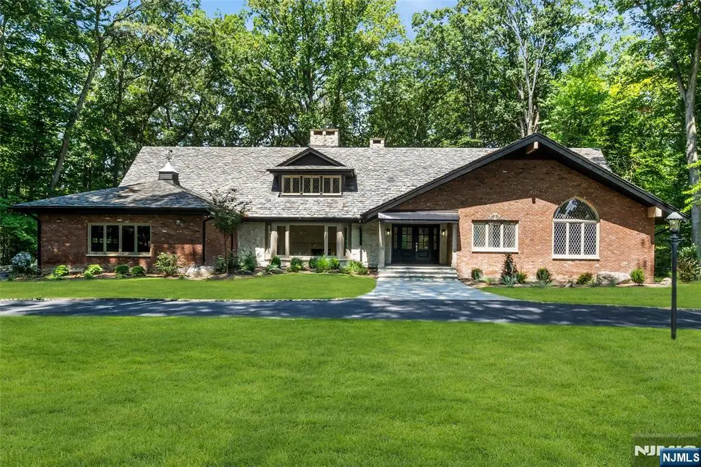 17 Deerhill Drive, Ho Ho Kus, NJ 07423 - #1