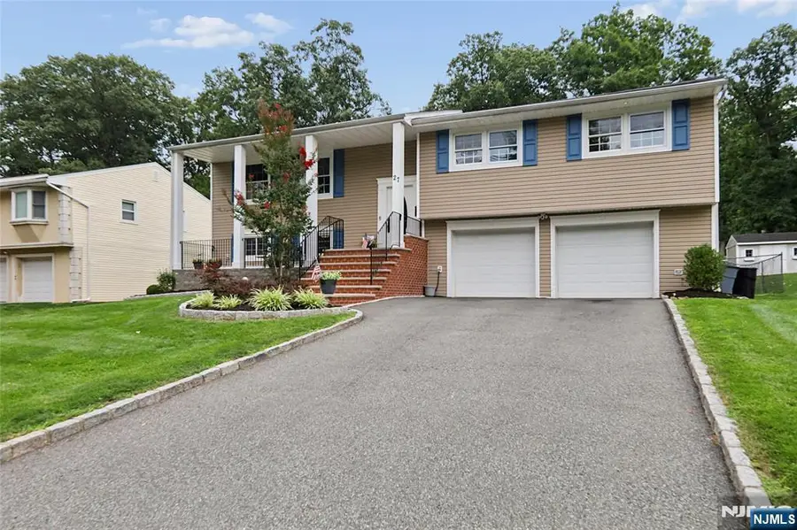 27 Colonial Woods Drive, West Orange, NJ 07052 - #2