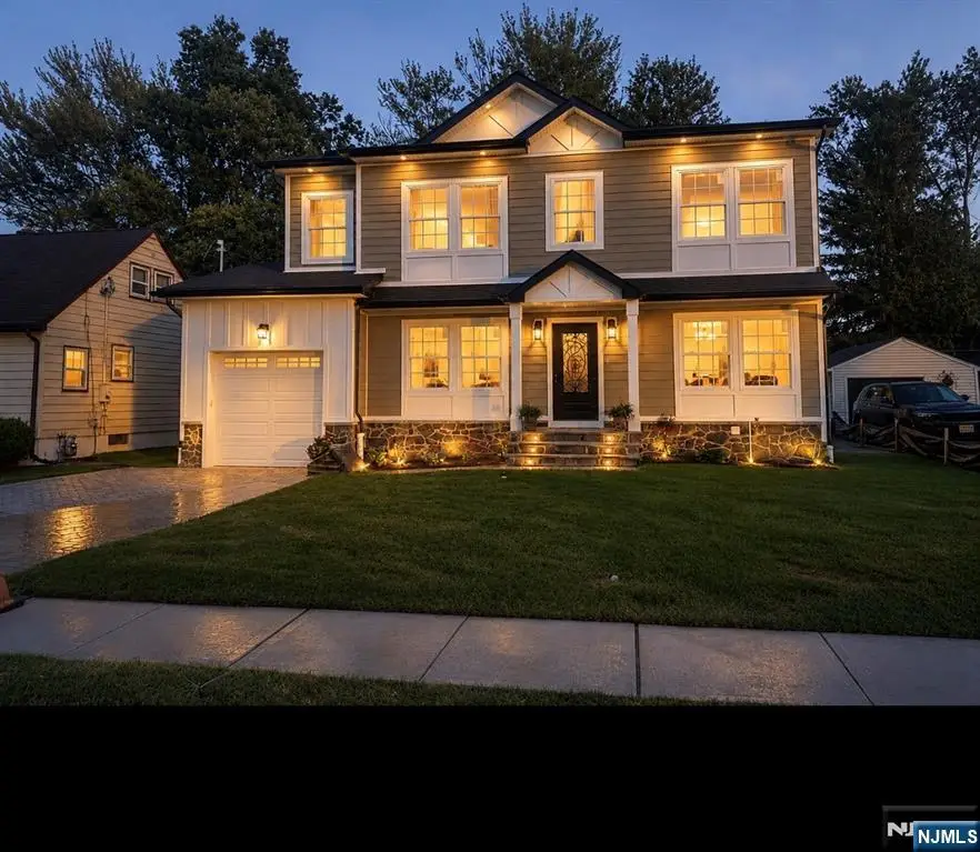 64 Alberta Drive, Saddle Brook, NJ 07663 - #1