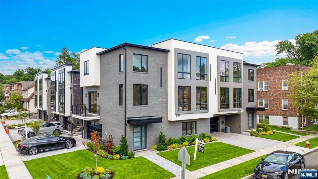 500 2nd A, Palisades Park, NJ 07650 - #1