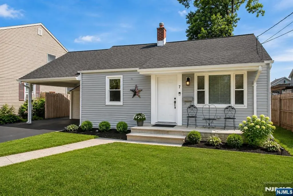 7 Park Avenue, Wanaque, NJ 07420 - #1