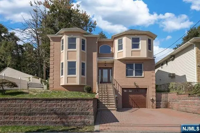 157 Woodridge Street, Wood Ridge, NJ 07075 - #1