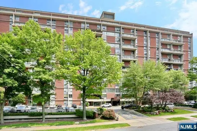 3 Horizon Road 1406, Fort Lee, NJ 07024 - #1