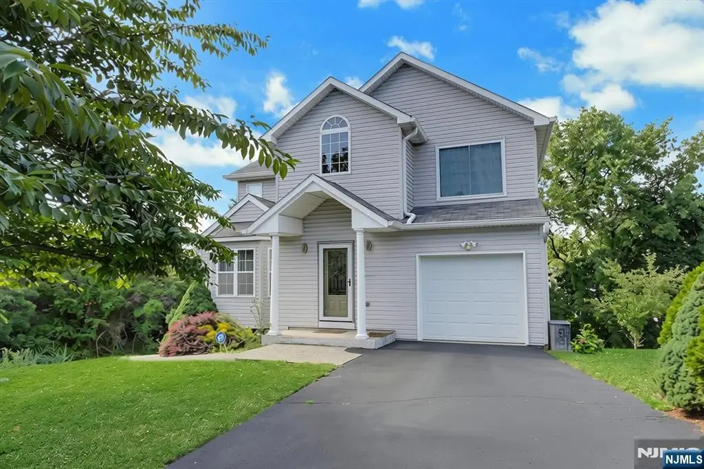 14 Summit Court, Hackensack, NJ 07601 - #1