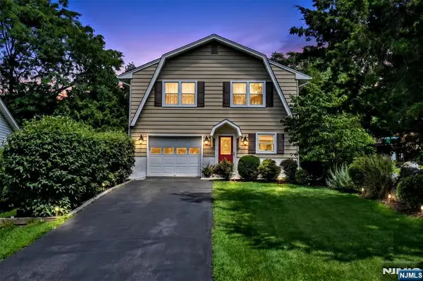 6 Kime Avenue, Wayne, NJ 07470