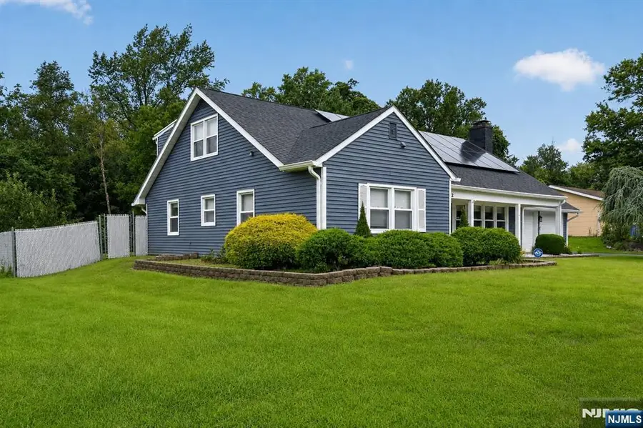 62 Macafee Road, Somerset, NJ 08873 - #3