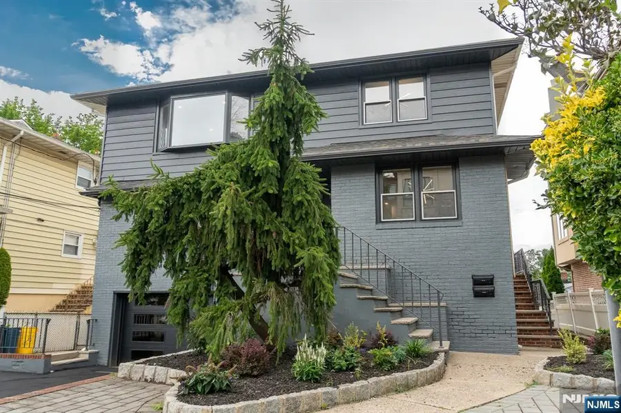 453 8th Street, Palisades Park, NJ 07650 - #2