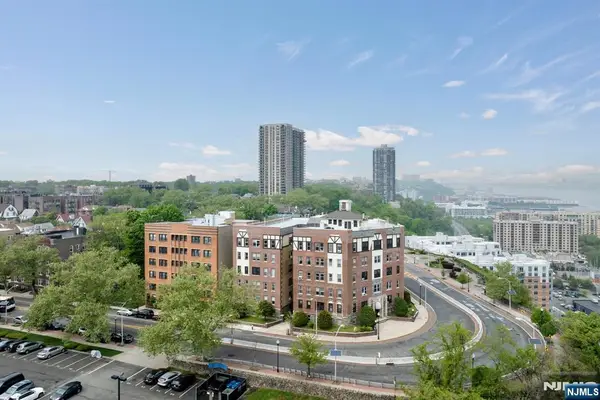 7435 Boulevard 309, North Bergen, NJ 07047