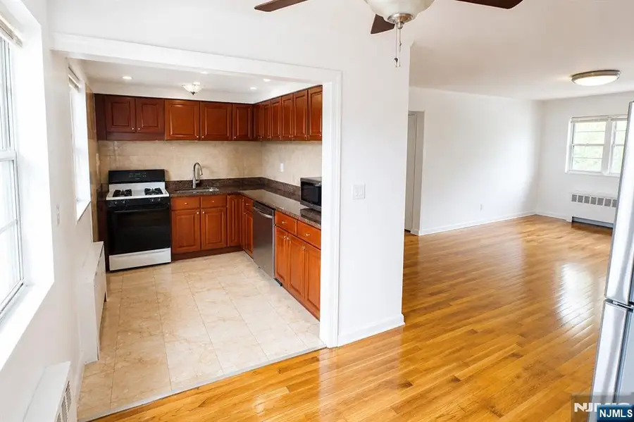 170 Myrtle Avenue A2, Fort Lee, NJ 07024 - #2