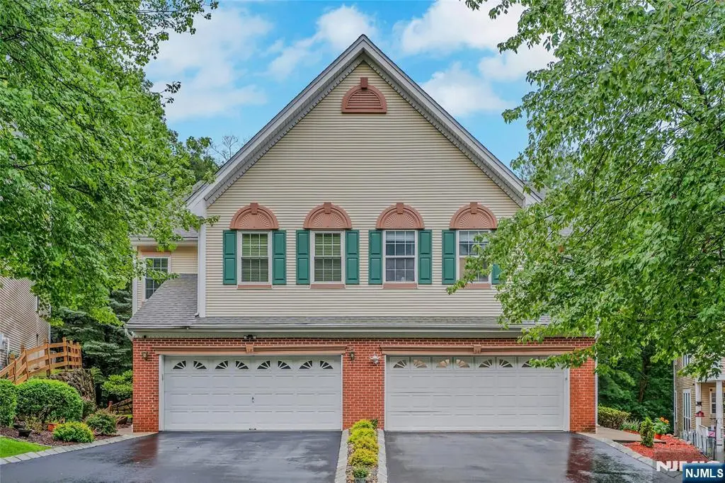 34 Eider Court, Wayne, NJ 07470 - #1