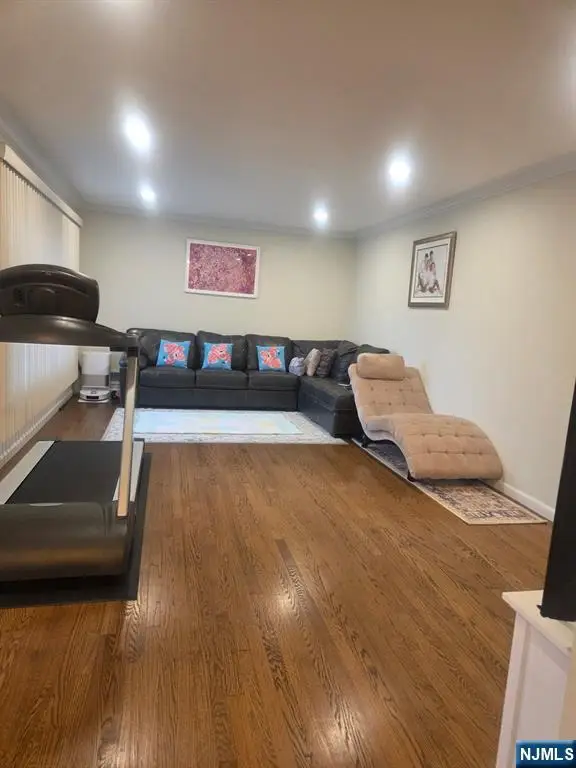 680 Linden Avenue, Ridgefield, NJ 07657 - #2